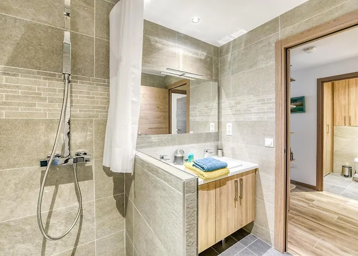 Les Rivages Du Soleil- Rivierabookin G-juan Les Pins